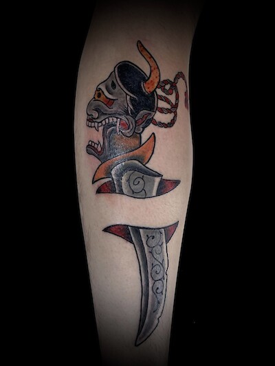 Calypso-Tattoo - Gallery - dagger leg tattoo