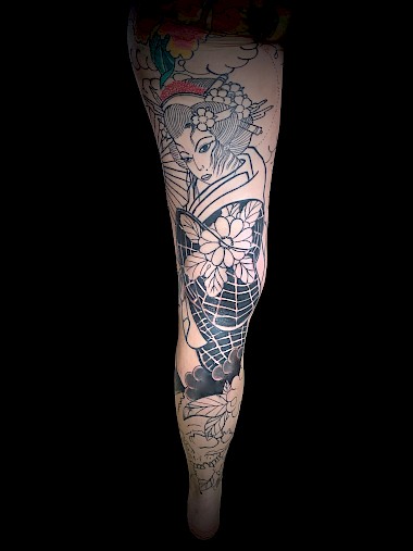 Calypso-Tattoo - In-Progress - Geisha Japanese Leg Tattoo